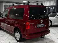 Używany VW Caddy Trendline 75 KM (55 kW) 2019 Czerwony Minivan