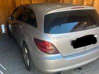 Gebraucht Mercedes R320 224 PS (164 kW) 2007 Silber Van / Kleinbus