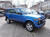 Gebraucht Lada niva 83 PS (61 kW) 2019 Blau (metallic) SUV
