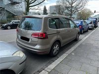 Gebraucht VW Sharan 184 PS (135 kW) 2015 Braun Van / Kleinbus