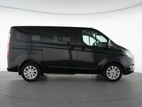 Gebraucht Ford Tourneo Titanium 131 PS (96 kW) 2022 Obsidian schwarz Van / Kleinbus