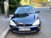 Second-hand Ford Focus 101 CP (74 kW) 2000 Andere farben Hatchback
