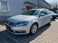 Gebraucht VW Passat 140 PS (102 kW) 2011 Reflexsilber Kombi
