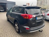 Gebraucht Toyota RAV4 150 PS (110 kW) 2015 Schwarz SUV