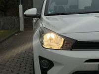 Gebraucht Kia Rio 84 PS (61 kW) 2022 Weiß Limousine