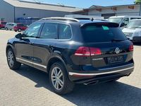 Gebraucht VW Touareg 262 PS (192 kW) 2015 Schwarz SUV