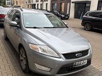 Gebraucht Ford Mondeo 163 PS (119 kW) 2009 Grau Limousine