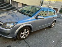 Gebraucht Opel Astra Catch Me 90 PS (66 kW) 2006 Grau Limousine