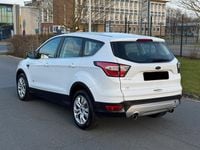 Second-hand Ford Kuga 150 CP (110 kW) 2018 Alb SUV