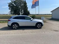 Gebraucht Mercedes GLC300e 313 PS (230 kW) 2024 Silber SUV