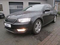 gebraucht Skoda Octavia Lim. Elegance*AUTOMATIK*AHK