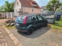 Gebraucht Ford Fiesta 60 PS (44 kW) 2003 Grün Kleinwagen