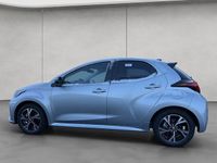 Neu Toyota Yaris Hybrid 116 PS (85 kW) 2025 Silber Limousine