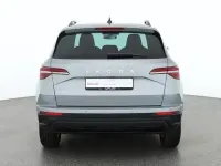 Neu Skoda Karoq 150 PS (110 kW) 2026 Smokeydiamondsilbermet. SUV