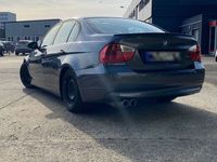 gebraucht BMW 320 i E90 Bi-Xenon Tüv bis 6/24