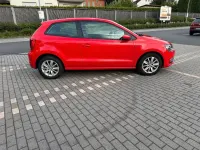 Gebraucht VW Polo Comfortline 75 PS (55 kW) 2016 Rot Kleinwagen