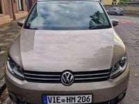 Gebraucht VW Touran Comfortline 105 PS (77 kW) 2014 Gelb Van / Kleinbus