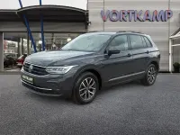 Gebraucht VW Tiguan Life 150 PS (110 kW) 2022 Uranograu SUV