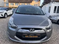 Gebraucht Hyundai ix20 Trend 90 PS (66 kW) 2013 Grau Kleinwagen