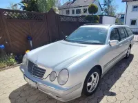 Second-hand Mercedes E200 Classic 163 CP (119 kW) 2002 Argintiu Berlinǎ