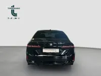 Gebraucht BMW 520 M Sport 197 PS (144 kW) 2024 Schwarz Limousine