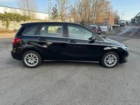 Gebraucht Mercedes B220 177 PS (130 kW) 2017 Schwarz Van / Kleinbus