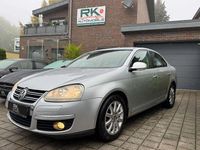 Gebraucht VW Jetta Comfortline 116 PS (85 kW) 2006 Grau Limousine