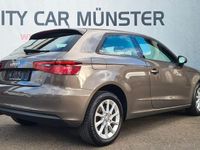 Gebraucht Audi A3 Attraction 110 PS (80 kW) 2015 Grau Limousine