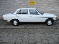 Gebraucht Mercedes E280 185 PS (136 kW) 1983 Weiß Limousine