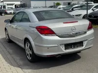 Gebraucht Opel Astra 150 PS (110 kW) 2008 Silber Cabrio
