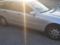 Gebraucht Mercedes C180 Classic 129 PS (94 kW) 2002 Silber Kombi