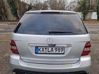 Gebraucht Mercedes 320 224 PS (164 kW) 2008 Silber SUV