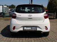 Gebraucht Hyundai i10 Trend 67 PS (49 kW) 2021 Weiß Kleinwagen