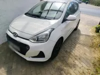 Gebraucht Hyundai i10 60 PS (44 kW) 2019 Weiß Kleinwagen