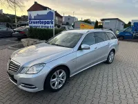 Gebraucht Mercedes E220 170 PS (125 kW) 2010 Silber Kombi