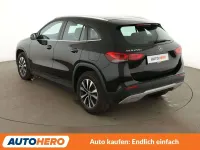 Gebraucht Mercedes GLA250 Style 218 PS (160 kW) 2022 Nachtschwarz SUV