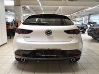 Neu Mazda 3 Homura-Line 140 PS (102 kW) 2025 Weiß Limousine