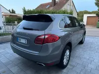 Gebraucht Porsche Cayenne 245 PS (180 kW) 2012 Grau SUV