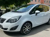 Gebraucht Opel Meriva Edition 120 PS (88 kW) 2011 Weiß Van / Kleinbus