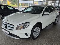 Gebraucht Mercedes GLA200 136 PS (100 kW) 2015 Zirrusweiß SUV