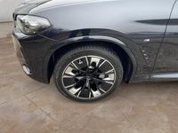 Gebraucht BMW iX3 Impressive 210 kW (286 PS) 2023 M carbonschwarz SUV