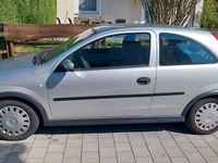 Używany Opel Corsa 75 KM (55 kW) 2002 Srebrny Hatchback