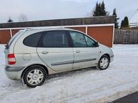 Gebraucht Renault Scénic 107 PS (78 kW) 2002 Silber Van / Kleinbus