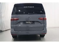 Gebraucht VW Multivan Life 150 PS (110 kW) 2025 Grau Van