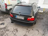 Gebraucht BMW 320 Sport Line 170 PS (125 kW) 2001 Schwarz Kombi