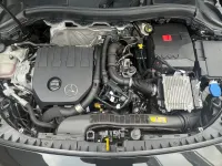 Gebraucht Mercedes B180 136 PS (100 kW) 2023 Schwarz Kleinwagen