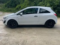 Gebraucht Opel Corsa Selection 69 PS (50 kW) 2014 Weiß Kleinwagen