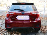 Gebraucht Toyota Yaris Hybrid 61 PS (44 kW) 2017 Kleinwagen