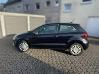 Gebraucht VW Polo LOUNGE 75 PS (55 kW) 2014 Schwarz