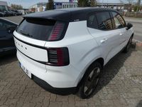 Gebraucht Volvo EX30 Plus 200 kW (272 PS) 2024 Crystal white (weiß) SUV